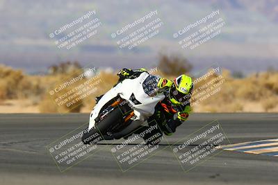 media/Jan-09-2022-SoCal Trackdays (Sun) [[2b1fec8404]]/Turn 16 (11am)/